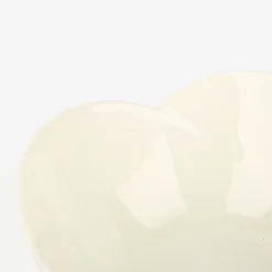 Bol de porcelana para aperitivos con forma de pétalo Ø11cm