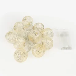 Guirnalda de luces con 10 bolas LED plateadas
