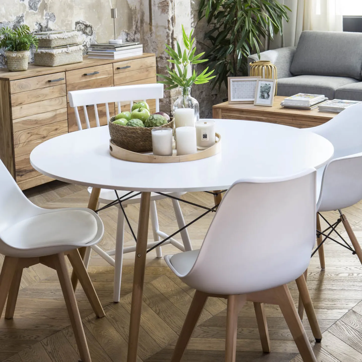 Mesa de comedor de madera blanca Leisure Ø100x75cm