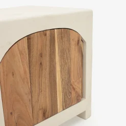 Mesita de noche de madera de acacia y microcemento Kurli 50x40x45cm Clau&Chloe