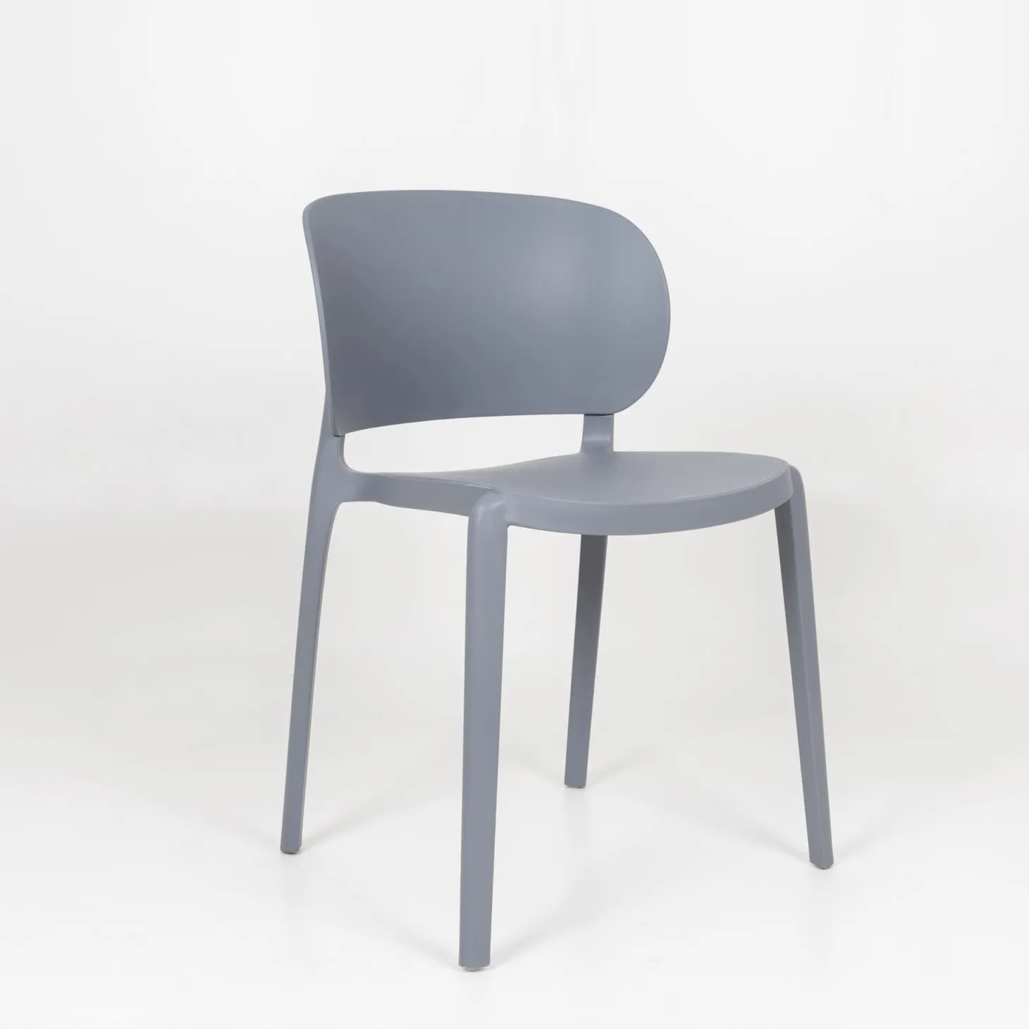 Silla de comedor apilable gris Daniela 50x49x77,5cm