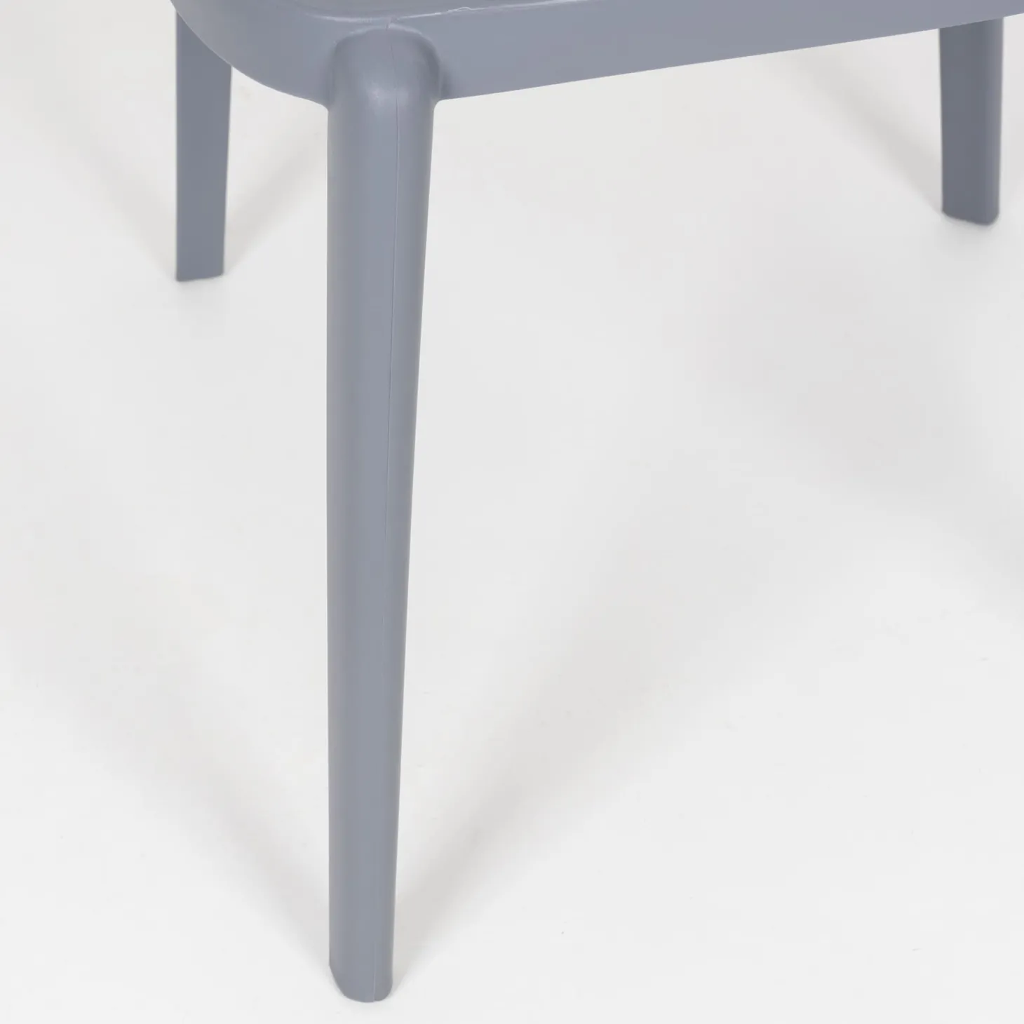 Silla de comedor apilable gris Daniela 50x49x77,5cm