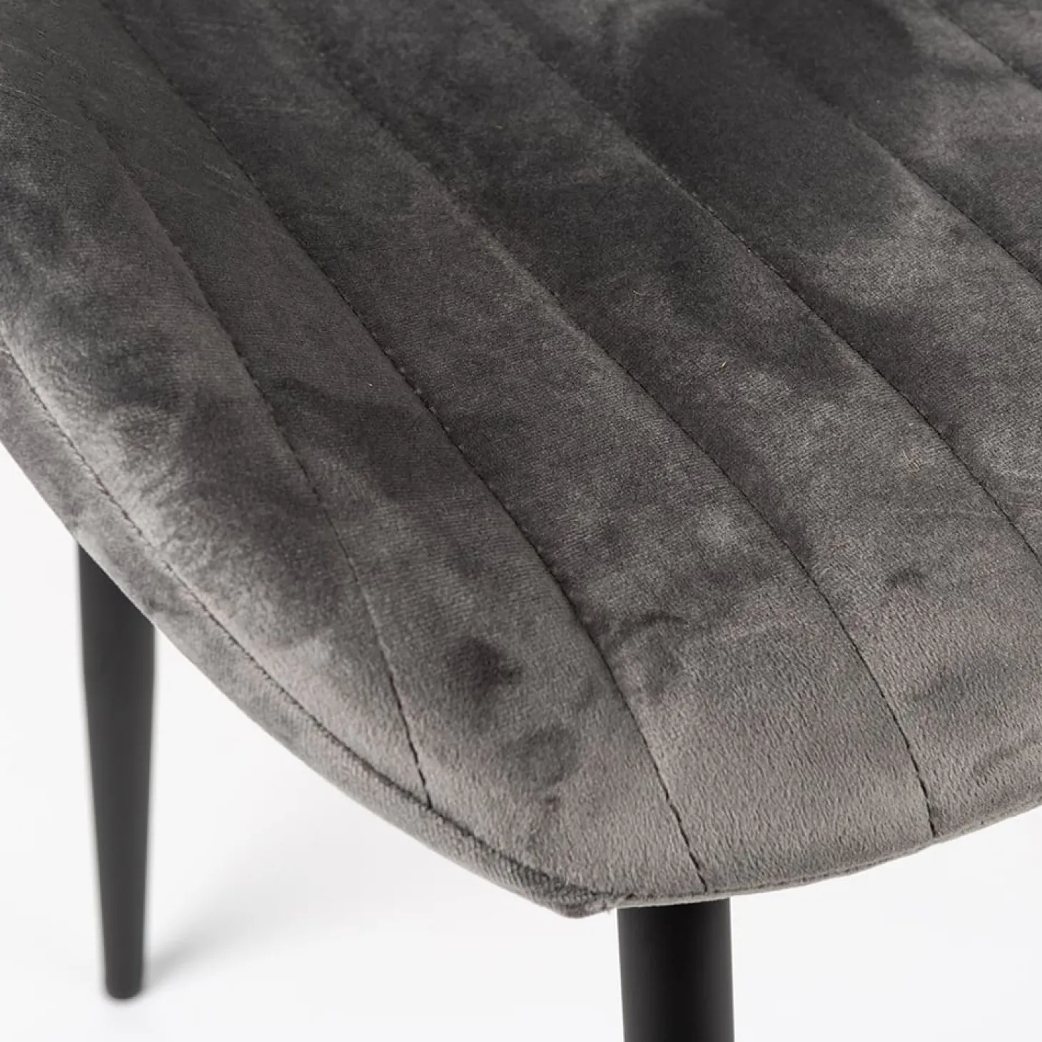 Silla de comedor de terciopelo gris Lydia 54x50x86cm Clau&Chloe