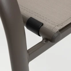 Silla de jardín apilable con reposabrazos de aluminio marrón Feroe 65x56x88cm