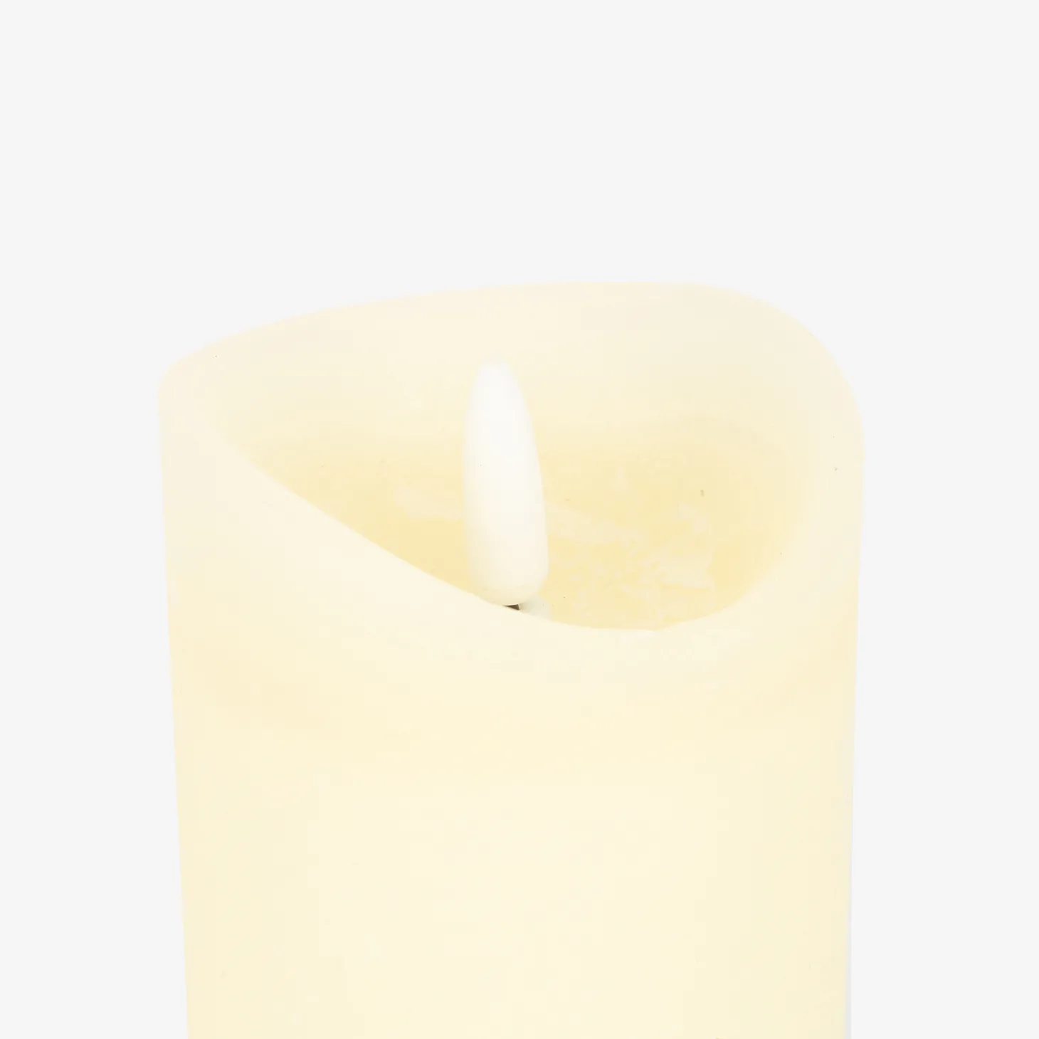 Vela LED crema 7x12,5cm